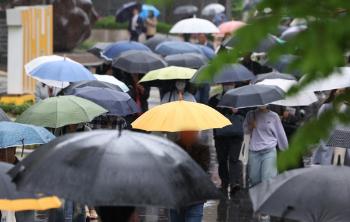 전국 흐리고 곳곳 비…낮 최고기온 13~20도 