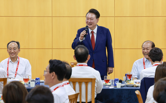 윤석열 대통령이 30일 제22대 국민의힘 국회의원 워크숍에서 발언하고 있다. 〈사진=연합뉴스〉