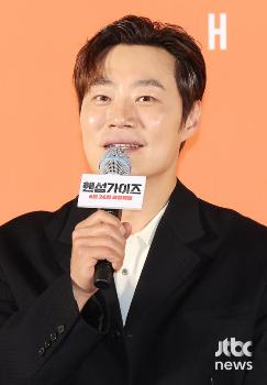 '핸섬가이즈' 이희준 “외모 망가뜨려지지 않아 어려웠다“