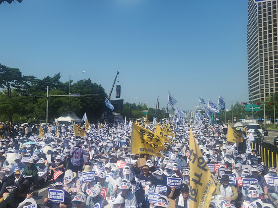 6월 18일 서울 여의도에서 열린 전국 의사 총궐기대회