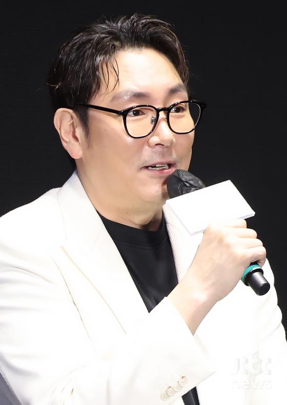 24일 오전 서울 콘래드 호텔에서 '노 웨이 아웃 : 더 룰렛' 제작발표회가 열렸다. 배우 조진웅, 유재명, 김무열, 염정아, 성유빈, 이광수, 김성철이 참석했다. 박세완 엔터뉴스팀 기자 park.sewan@jtbc.co.kr (콘텐트비즈니스본부)