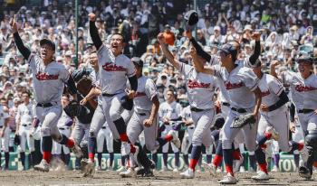 윤 대통령 “교토국제고 고시엔 우승 축하…자긍심ㆍ용기 안겨줘“