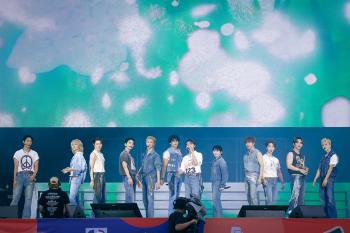 세븐틴, 19곡 휘몰아친 롤라팔루자 베를린 '대성황'