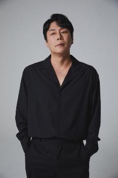 '카리스마 장착' 김법래, 뮤지컬 '블러디 러브' 출연