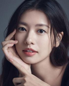 [인터뷰] '엄친아' 악바리 석류 보고 안타까움 느꼈던 정소민  