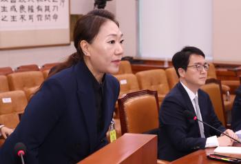 강혜경 “명태균, 김건희 여사 육성 스피커폰으로 여러 번 들려줘…'오빠'는 윤 대통령이라고 생각“