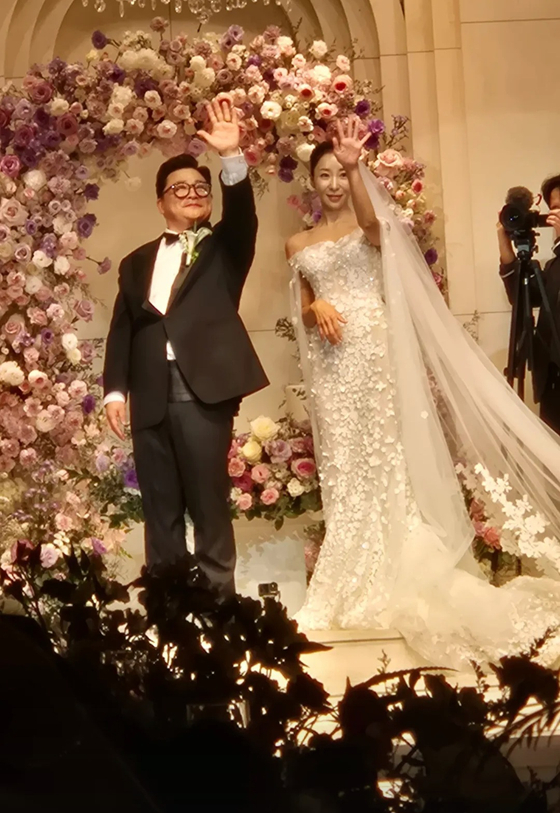 윤정수 결혼식 현장 사진