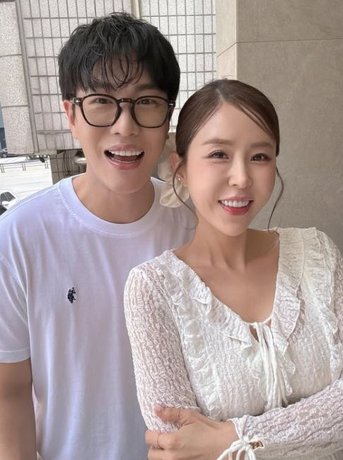 JTBC 보도 이미지 - 신지 문원 결혼 발표