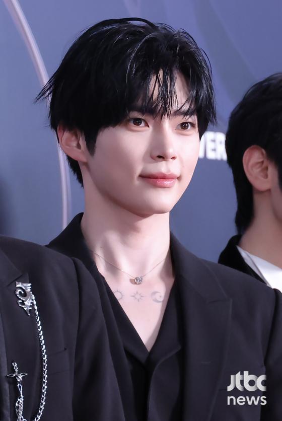 제로베이스원(제베원) 성한빈 관련 JTBC 보도 이미지