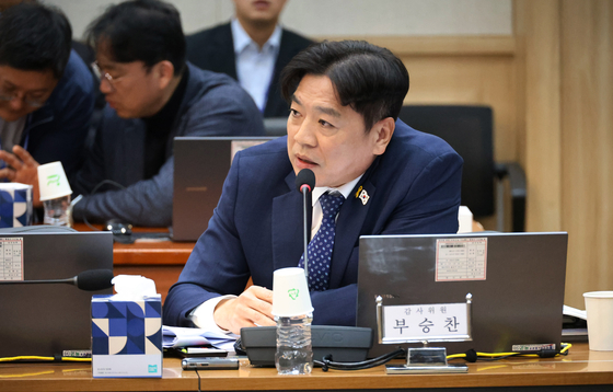 부승찬